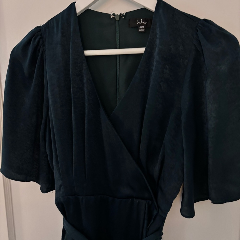 Lulu's Midi Flowy Tie Dress (Green) - Picture 9 of 11